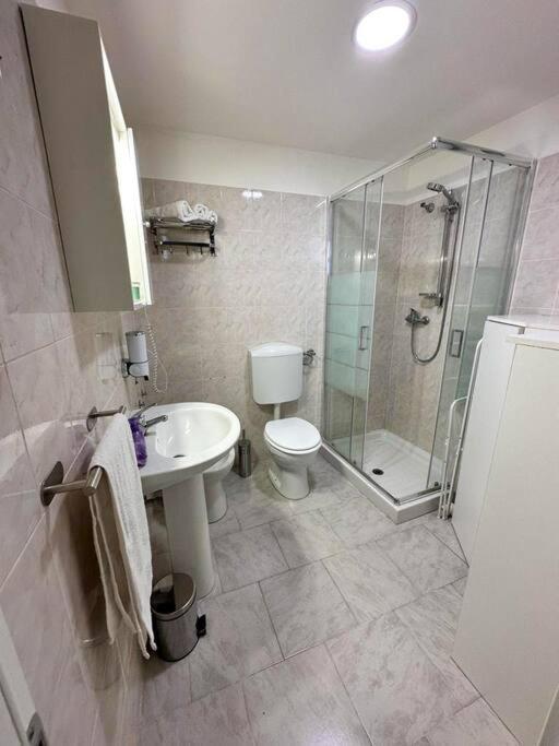 Holiday House Shantu Catania Bagian luar foto