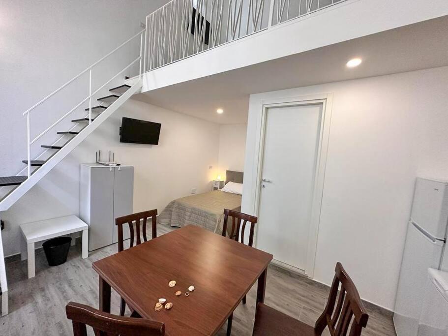 Holiday House Shantu Catania Bagian luar foto